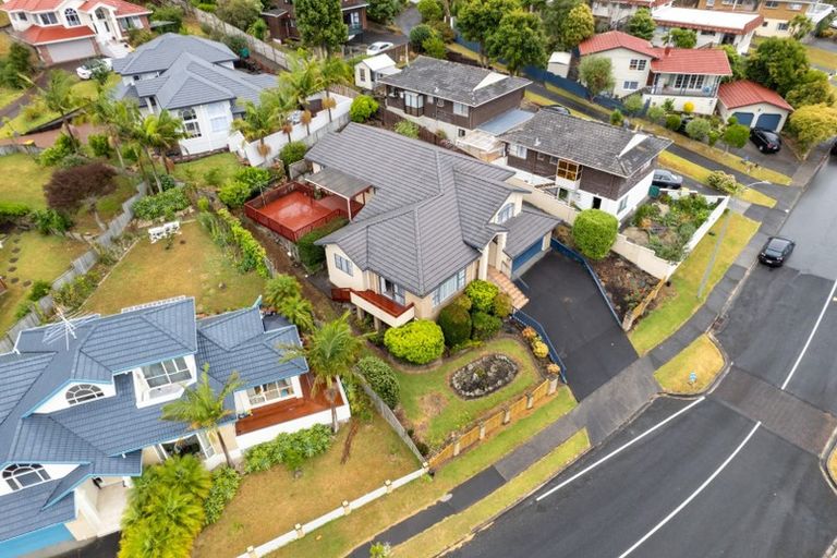 Photo of property in 74 Velma Road, Hillcrest, Auckland, 0627