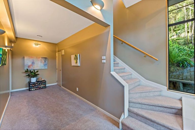 Photo of property in 87 Bethells Road, Waitakere, Henderson, 0782