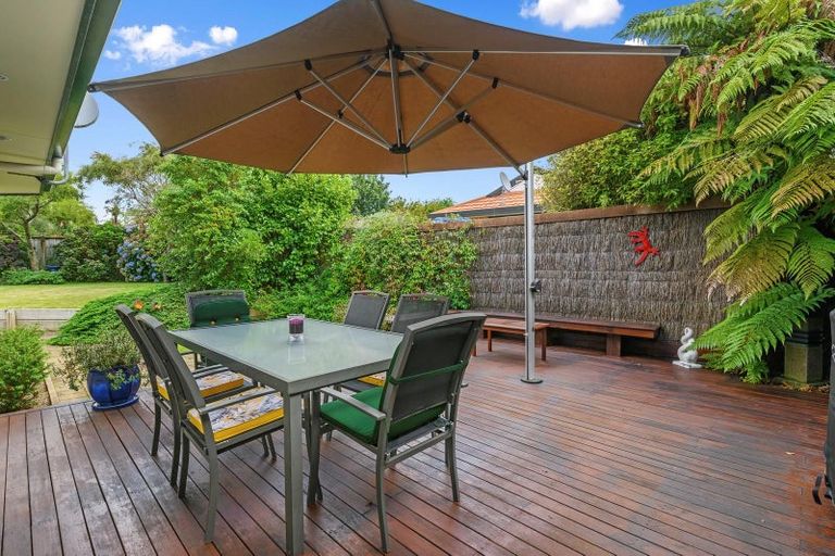 Photo of property in 8 Hoyte Place, Pukehangi, Rotorua, 3015