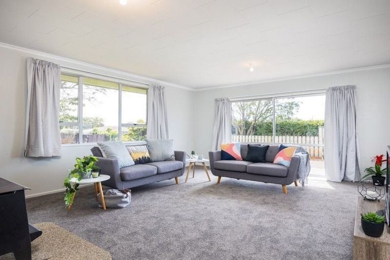 Photo of property in 12 Glamis Avenue, Bell Block, New Plymouth, 4312