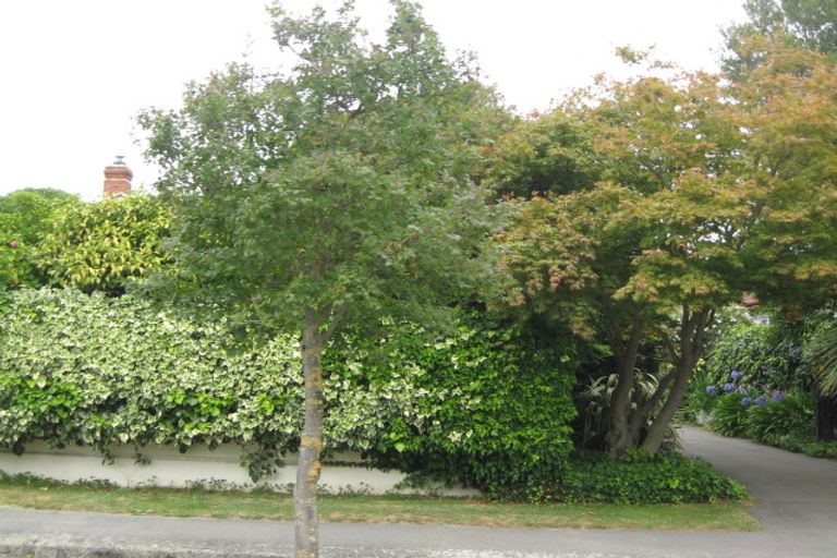 Photo of property in 166 Knowles Street, St Albans, Christchurch, 8052