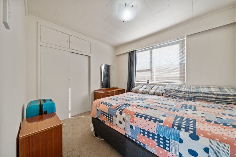 Photo of property in 28a Clemow Road, Fitzroy, New Plymouth, 4312