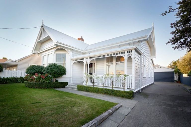 Photo of property in 12 Meeanee Quay, Westshore, Napier, 4110