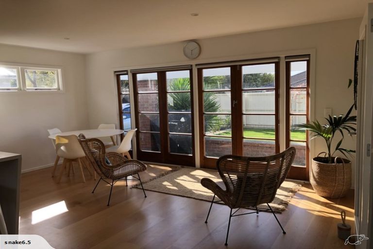 Photo of property in 10 Campbell Street, Sumner, Christchurch, 8081