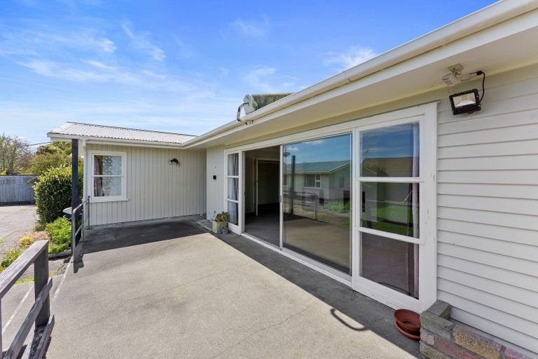 Photo of property in 47 Freemans Road, Otaki, 5512