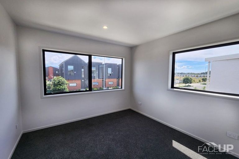 Photo of property in 57 Wallace Road, Hobsonville, Auckland, 0616
