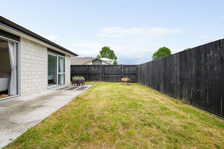 Photo of property in 2/7 Rutherford Street, Chedworth, Hamilton, 3210