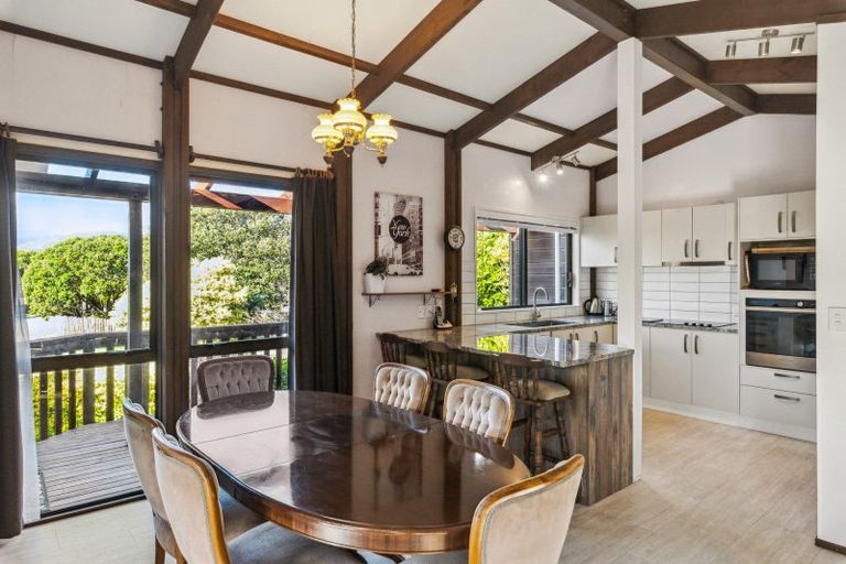 Photo of property in 21 Anaru Street, Raumati Beach, Paraparaumu, 5032