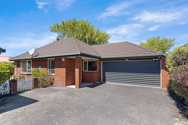 Photo of property in 3/43 Lyndon Street, Riccarton, Christchurch, 8041
