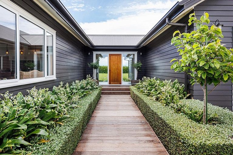 Photo of property in 167 Oroua Road, Kairanga, Palmerston North, 4475