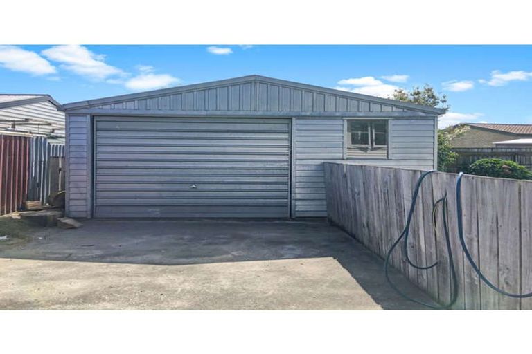 Photo of property in 35 Green Avenue, Levin, 5510