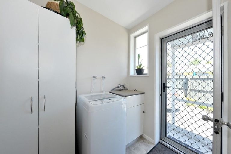 Photo of property in 3/76 Nursery Road, Phillipstown, Christchurch, 8011