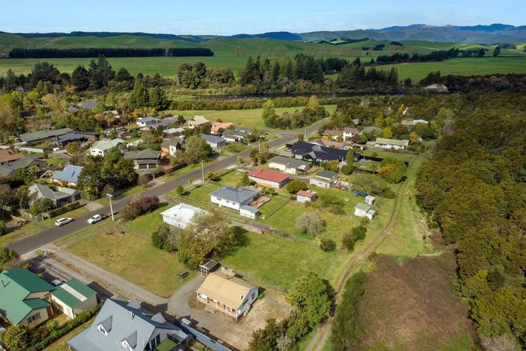 Photo of property in 16 Kutai Street, Turangi, 3334