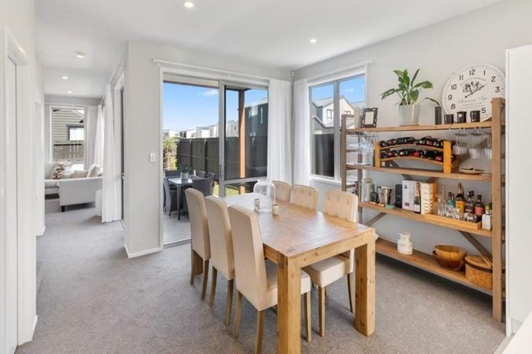 Photo of property in 20 Courage Road, Papakura, 2110