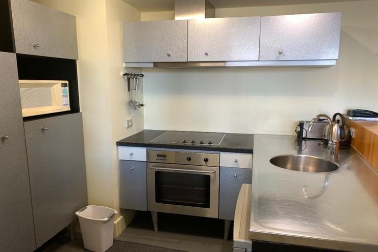 Photo of property in 43 Mulgrave Street, Thorndon, Wellington, 6011