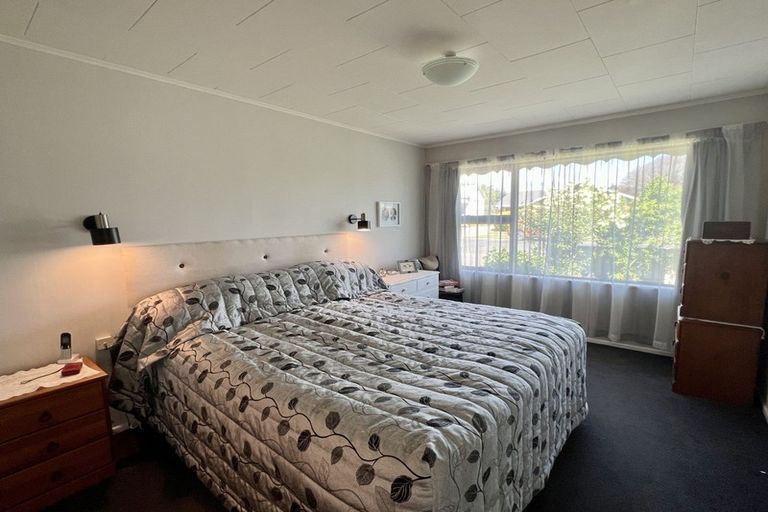 Photo of property in 140 Princes Street, Strathern, Invercargill, 9812