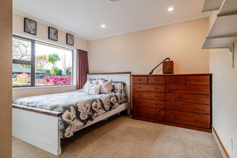 Photo of property in 43 Long Melford Road, Awapuni, Palmerston North, 4412