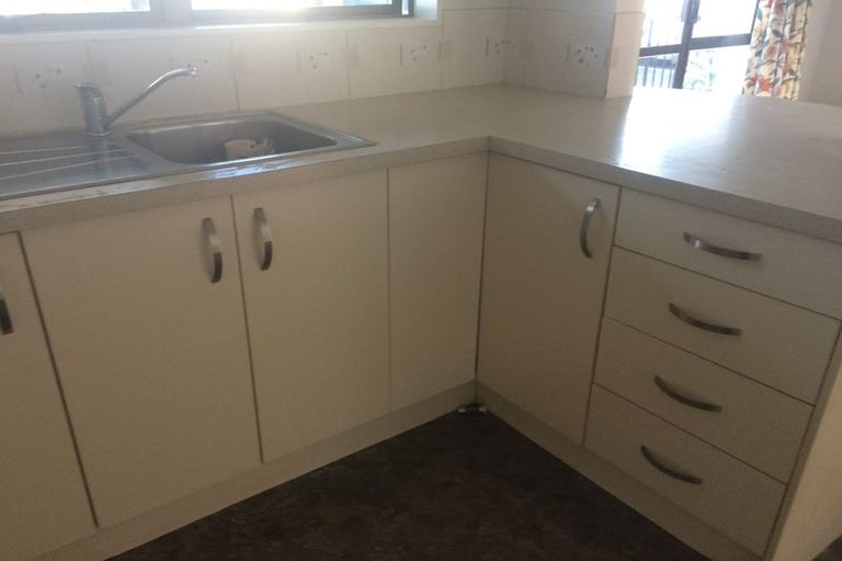 Photo of property in 465 Marine Parade, Napier South, Napier, 4110