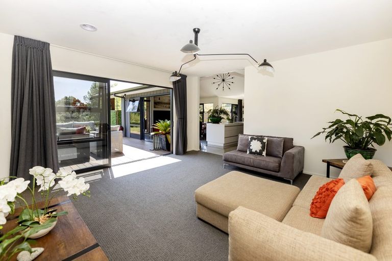 Photo of property in 10 Pike Place, Ferndale, New Plymouth, 4310