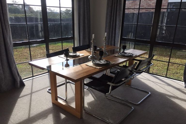 Photo of property in 27 Opawa Crescent, Favona, Auckland, 2024