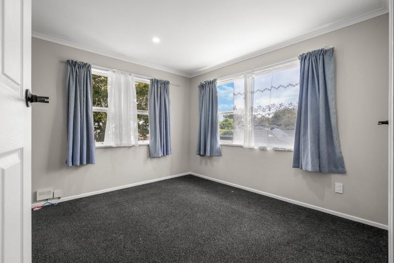 Photo of property in 9 Sacha Place, Glenview, Hamilton, 3206