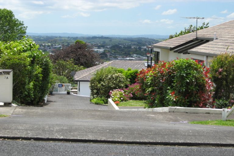 Photo of property in 3a Routly Avenue, Pukekohe, 2120