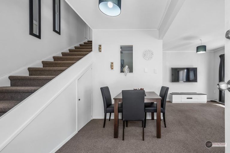 Photo of property in 33a Cleary Street, Waterloo, Lower Hutt, 5011