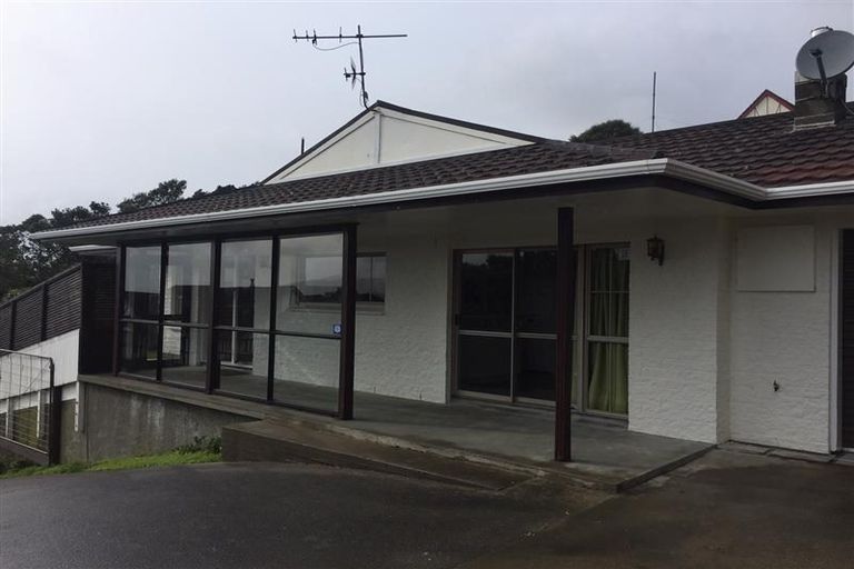 Photo of property in 2 Kilsyth Street, Karori, Wellington, 6012