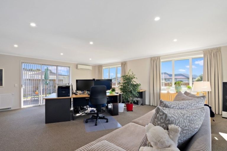 Photo of property in 1 Turner Place, Wakefield, 7025