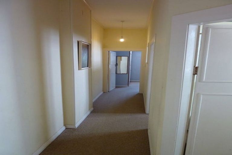 Photo of property in 67 Pirie Street, Mount Victoria, Wellington, 6011