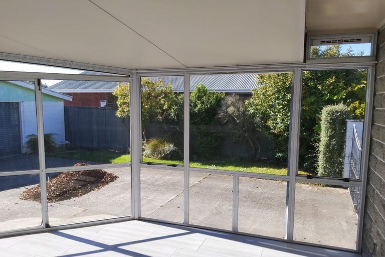 Photo of property in 3 Freebairn Street, Redwood, Christchurch, 8051