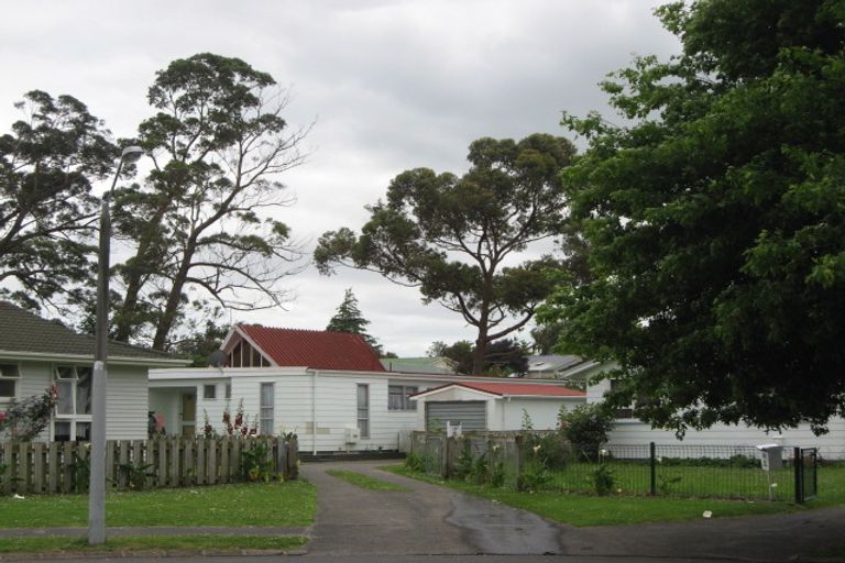 Photo of property in 20 Verner Place, Conifer Grove, Takanini, 2112