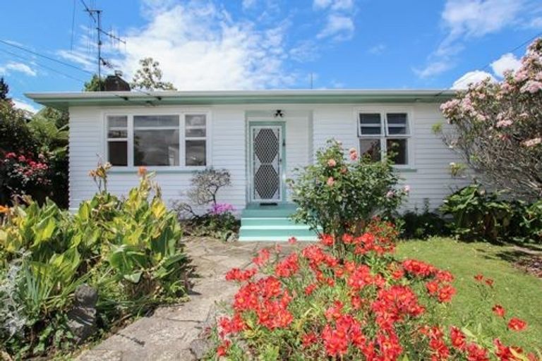 Photo of property in 29 Johnsview Terrace, Hillcrest, Hamilton, 3216