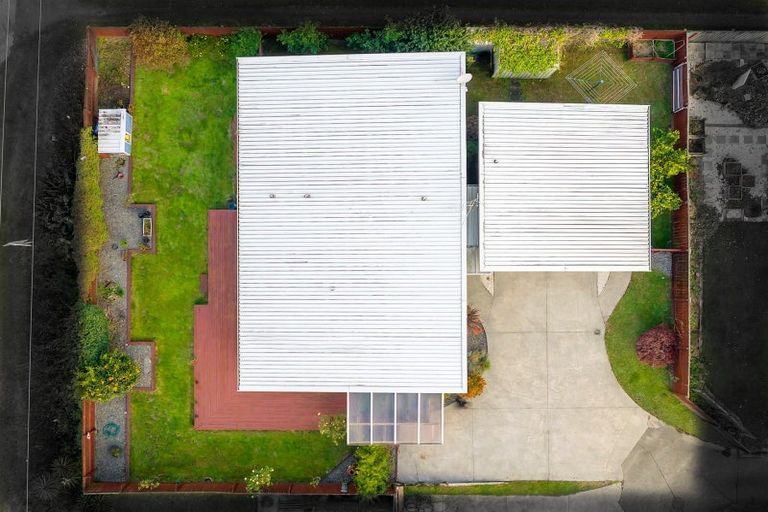 Photo of property in 31 Wiltshire Drive, Huntington, Hamilton, 3210