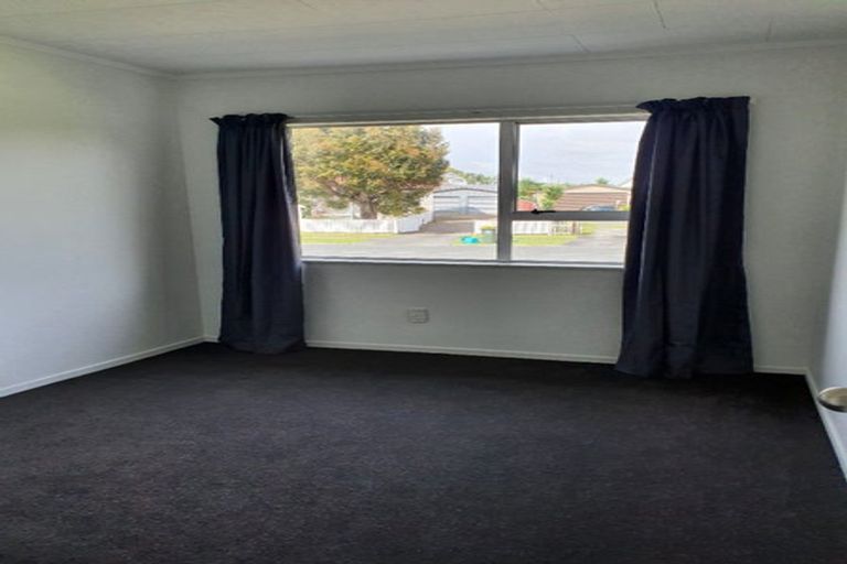 Photo of property in 14 Garland Drive, St Andrews, Hamilton, 3200