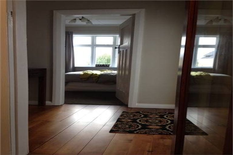 Photo of property in 8 Trevor Terrace, Newtown, Wellington, 6021