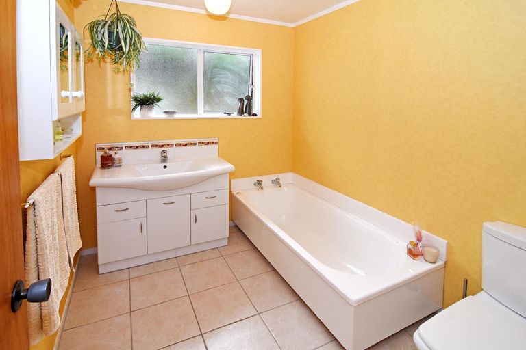 Photo of property in 49 Roberts Road, Lansdowne, Masterton, 5810