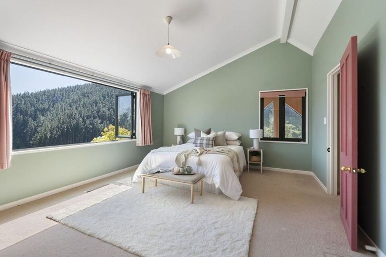 Photo of property in 562 Turitea Road, Turitea, Palmerston North, 4472