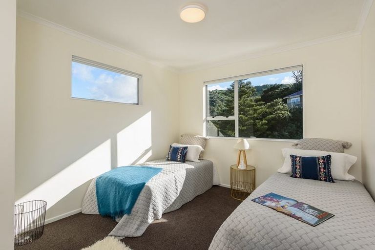 Photo of property in 59a Hungerford Road, Houghton Bay, Wellington, 6023