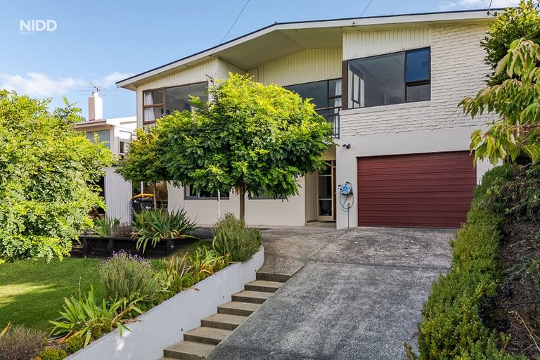 Photo of property in 75 Centennial Avenue, Helensburgh, Dunedin, 9010