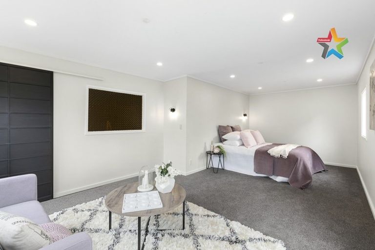 Photo of property in 36 Ludlam Crescent, Woburn, Lower Hutt, 5010