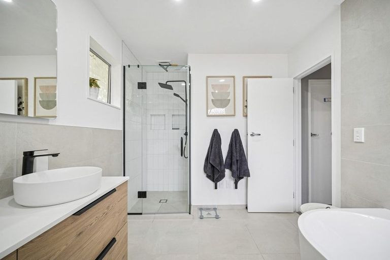 Photo of property in 14 Truro Road, Camborne, Porirua, 5026