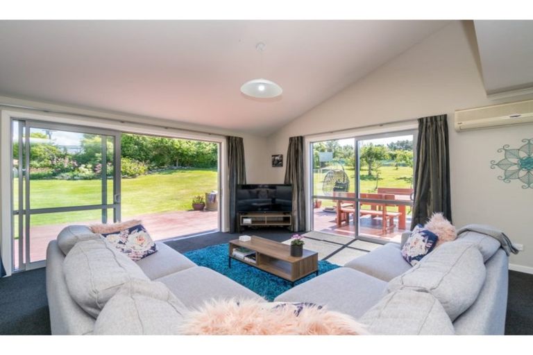 Photo of property in 14 Kennard Crescent, Karitane, Waikouaiti, 9471