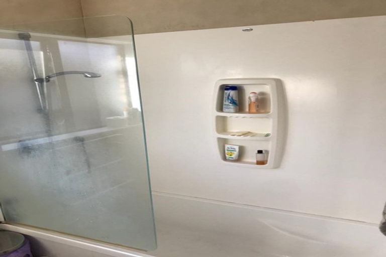 Photo of property in 9 Stellata Court, Randwick Park, Auckland, 2105