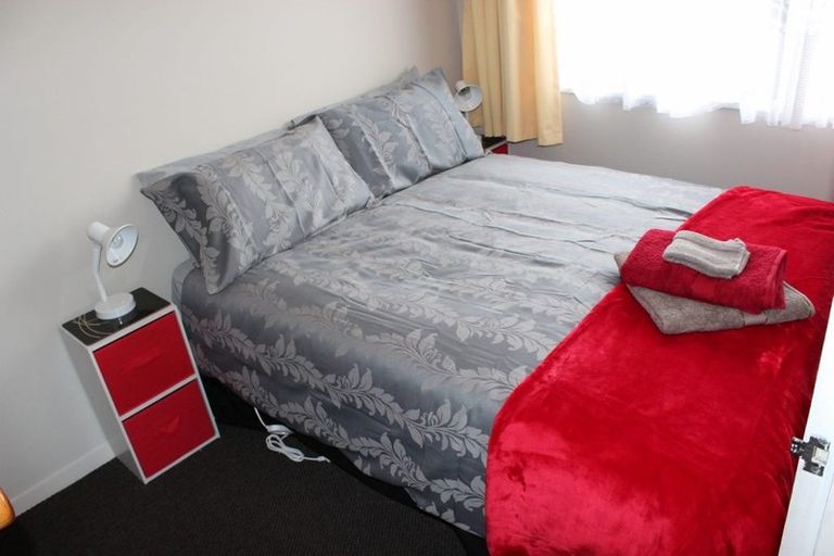 Photo of property in 2/82 Bishop Street, St Albans, Christchurch, 8014