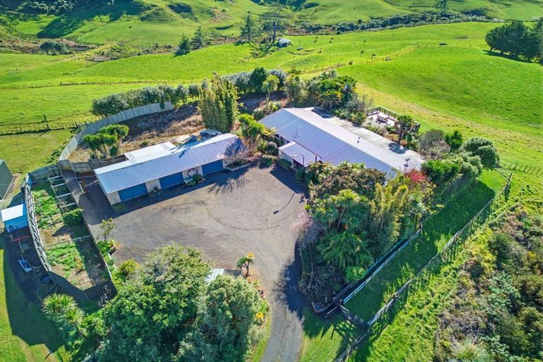 Photo of property in 996 Awhitu Road, Pollok, Waiuku, 2683