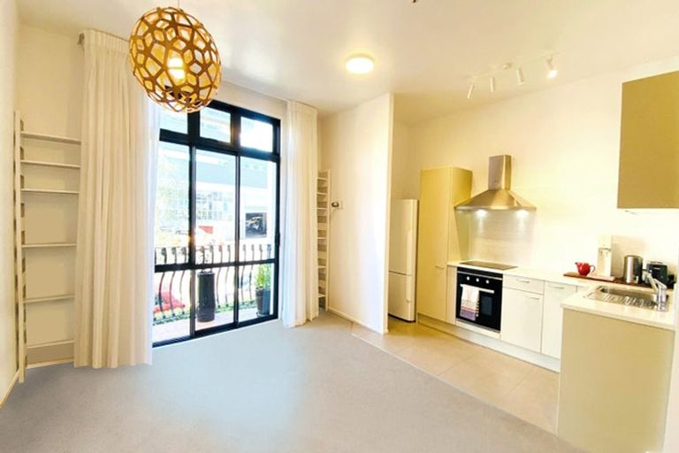 Photo of property in 2t/6 Burgoyne Street, Grey Lynn, Auckland, 1021