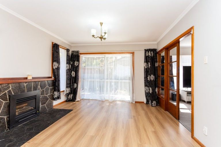 Photo of property in 10 Curletts Road, Sockburn, Christchurch, 8042