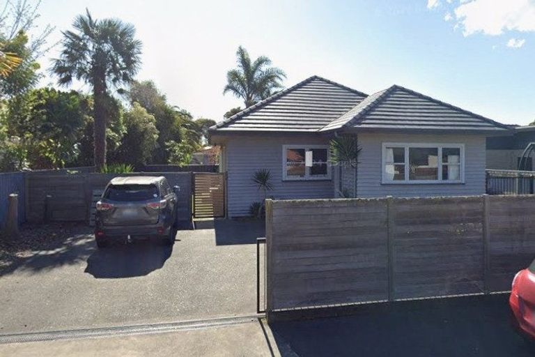 Photo of property in 1b Cassino Crescent, Onekawa, Napier, 4110