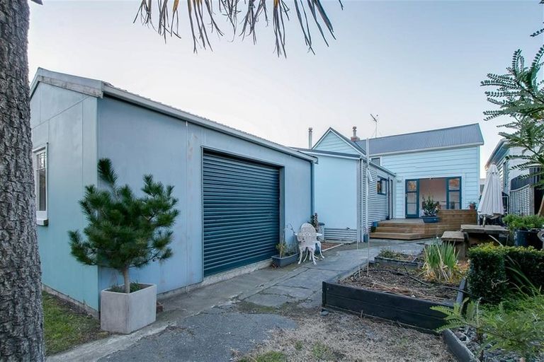 Photo of property in 8 Sale Street, Napier South, Napier, 4110